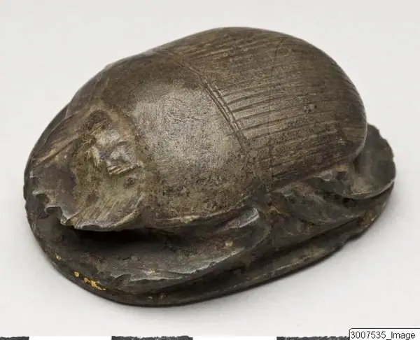 Scarab@eng, skarabé amulet from Egypt