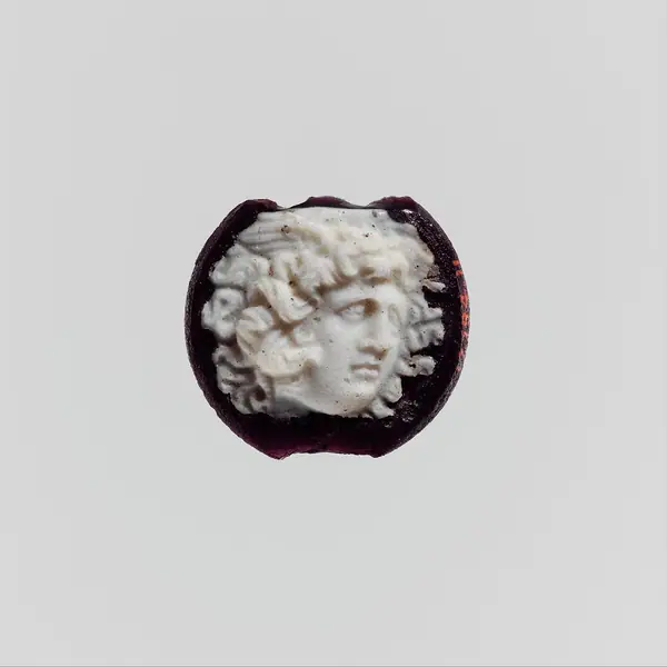 Cameo glass disk with Medusa head