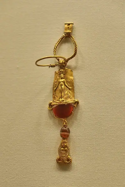Gold apotropaic (?) amulet with pendant from Egypt (Hellenistic