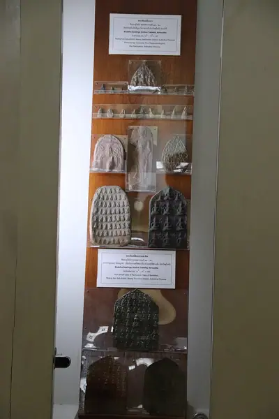 Terracotta Votive Tablets, Ramkhamhaeng Museum, Sukhothai (32705813467)