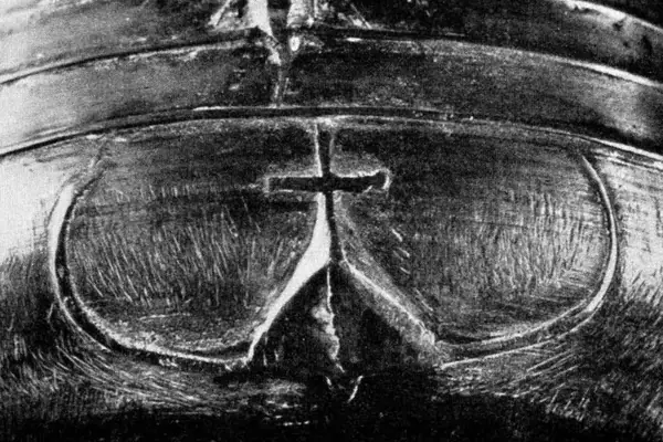 Troll cross with horns (cropped 3-2)