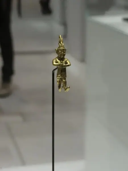 Pendentif amulette, dieu hittite