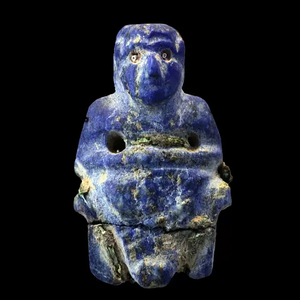 Amulet depicting a woman giving birth-AO 31921-IMG 8727-gradient