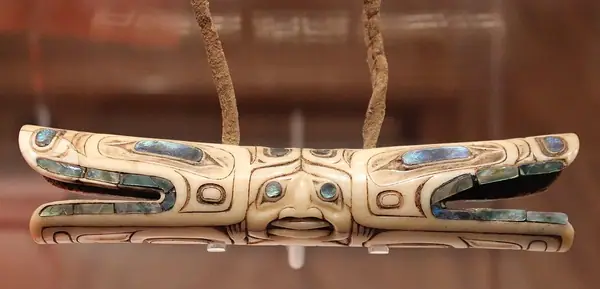 Amuleto Tsimshian Seattle.
