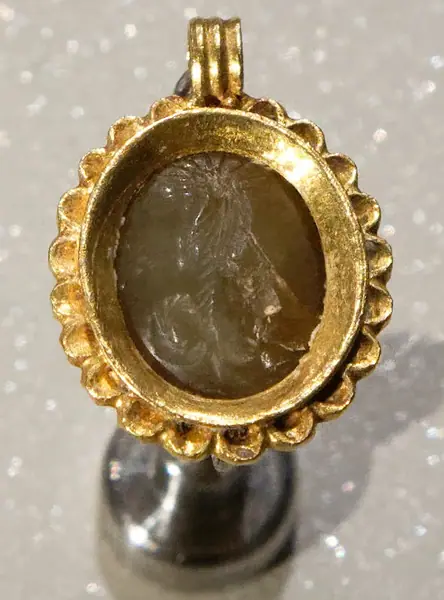 Intaglio Chnoubis Musée BnF deClercq3453