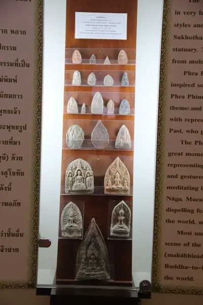 Terracotta Votive Tablets, Ramkhamhaeng Museum, Sukhothai (32705812727)