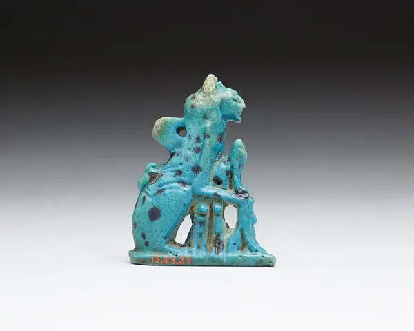 Cat amulet