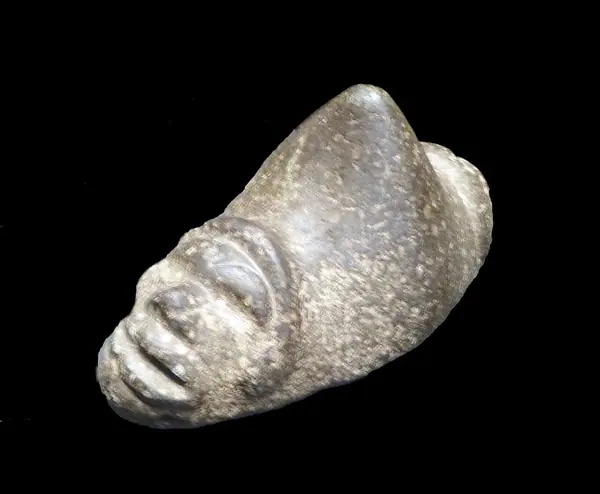 Pierre à trois pointes Taino-Musée du Quai Branly (1)