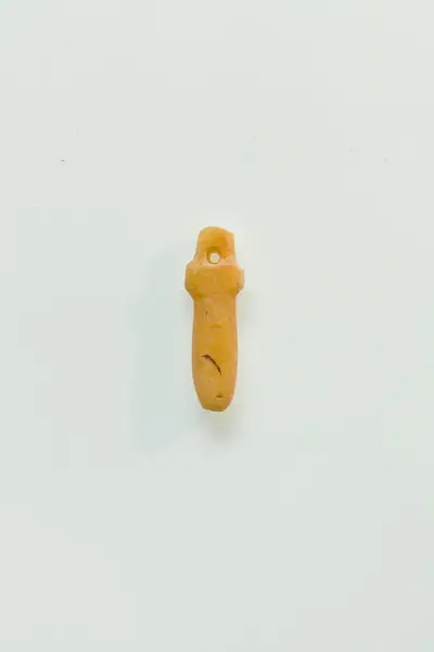 Wadj (papyrus stalk) from string of amulets