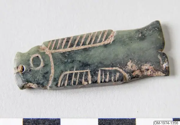 Högtider amulet from People's Republic of China