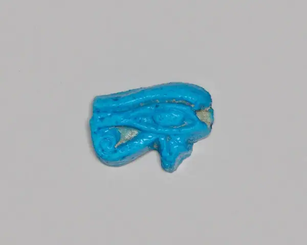 Amulets (string): Eye of Horus, Djed Pillars, Scarabs