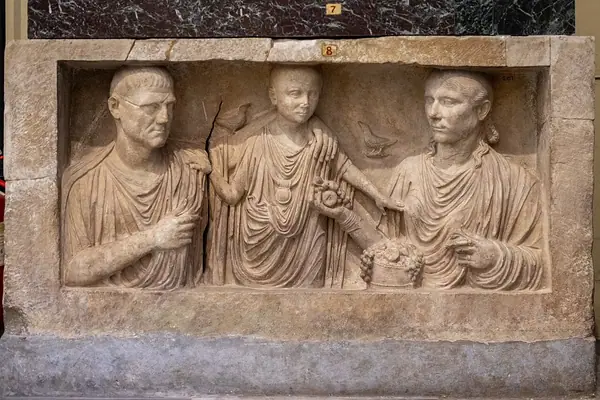59-08 Rilievo sepolcrale, età augustea -FG
