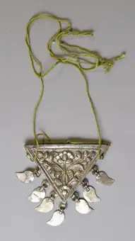 triangular; Jewellery, silver, Sri Lanka, C19