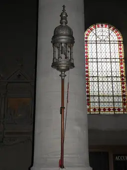 Avranches (50) Basilique Saint-Gervais - Tintinnabulum