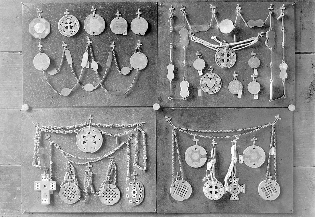 Crosses and medals