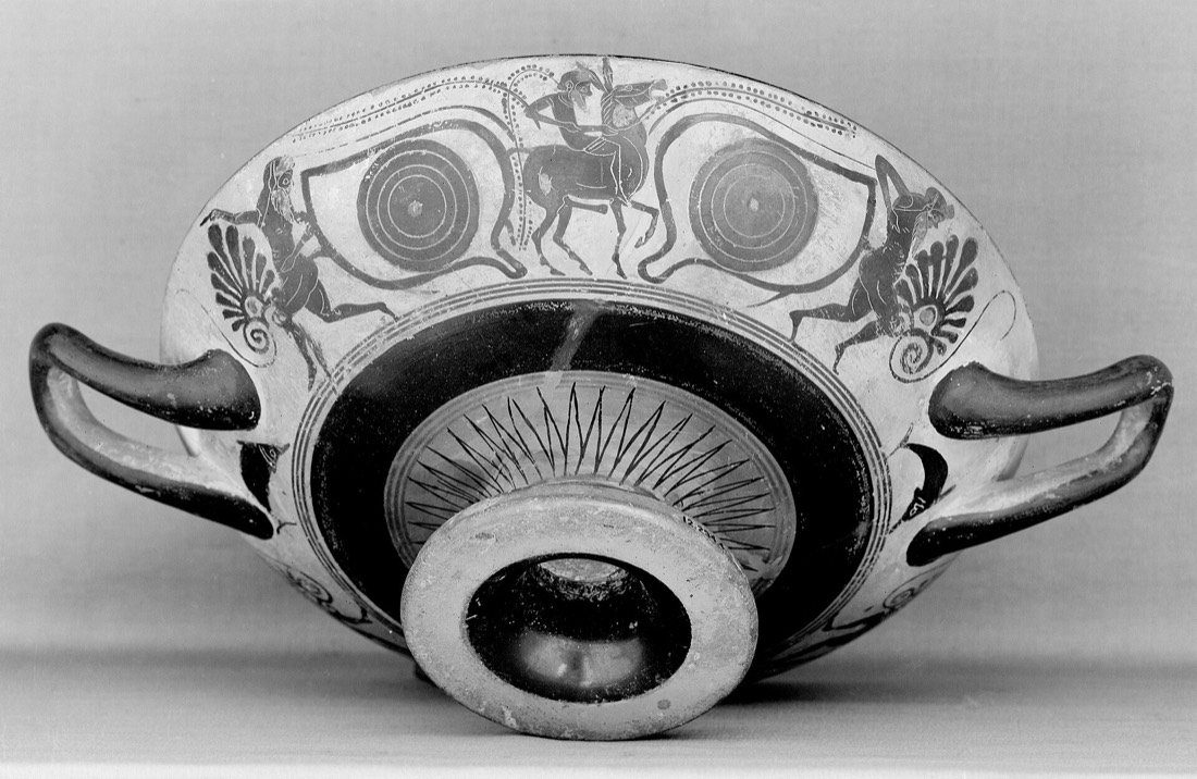 An eye-cup
